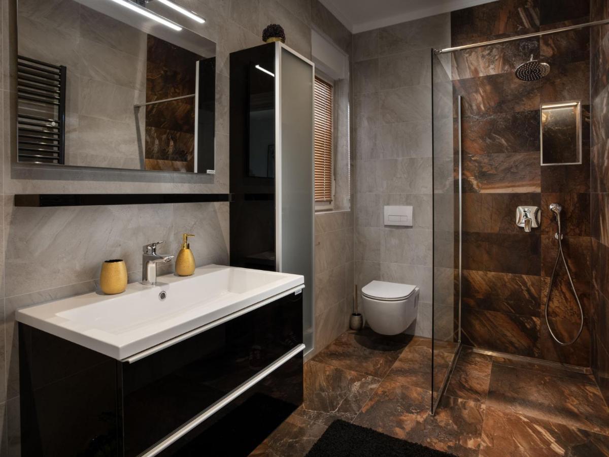 Villa Dream House By Interhome Pula Exteriör bild