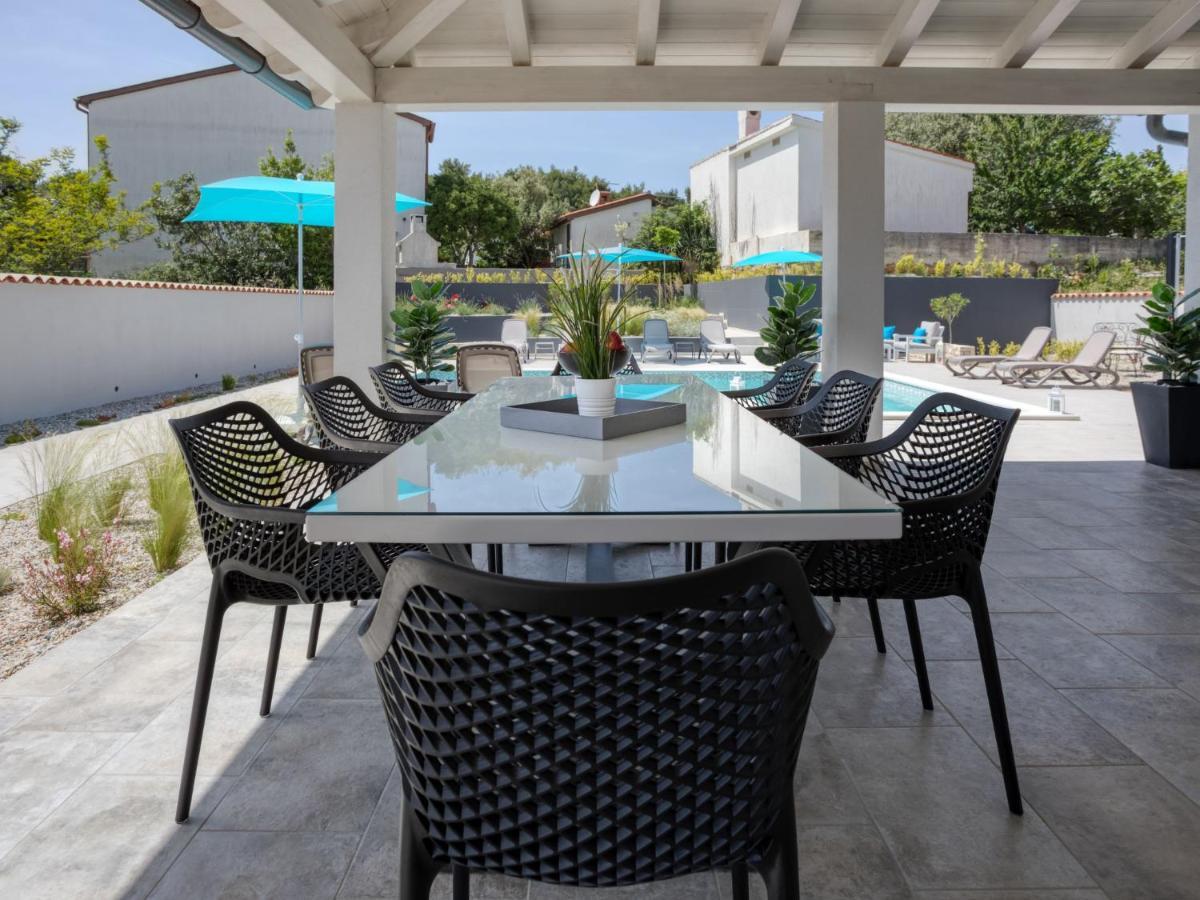 Villa Dream House By Interhome Pula Exteriör bild